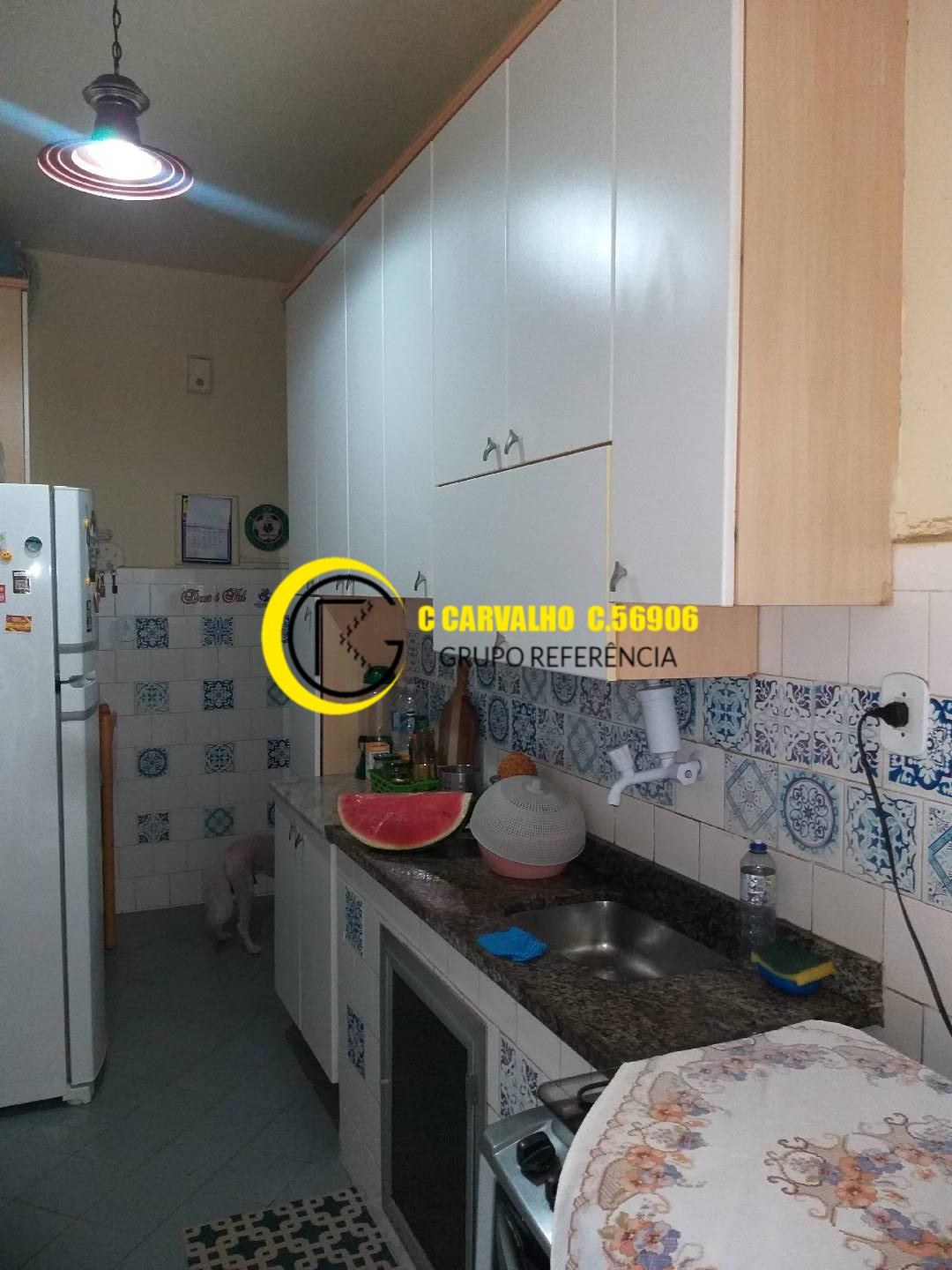 Apartamento à venda com 2 quartos, 66m² - Foto 13