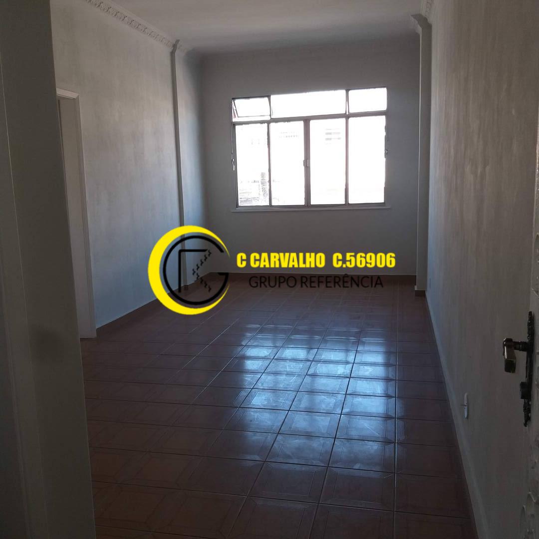 Apartamento à venda com 3 quartos, 95m² - Foto 1