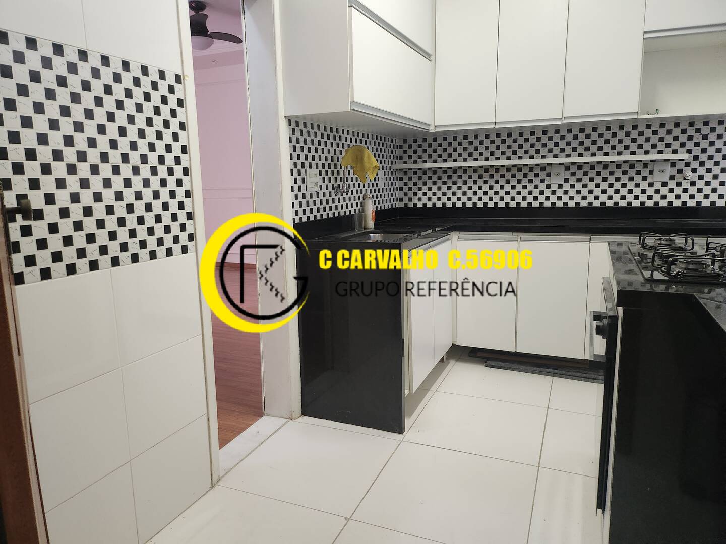 Apartamento à venda com 3 quartos, 81m² - Foto 25