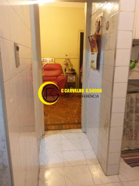 Apartamento à venda com 1 quarto, 42m² - Foto 11