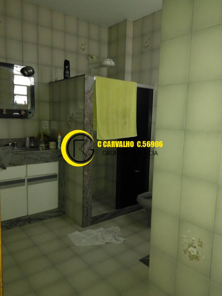 Apartamento à venda com 3 quartos, 197m² - Foto 10