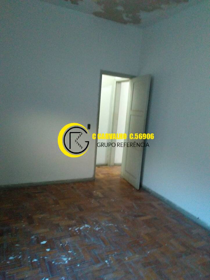 Casa à venda com 1 quarto, 55m² - Foto 12